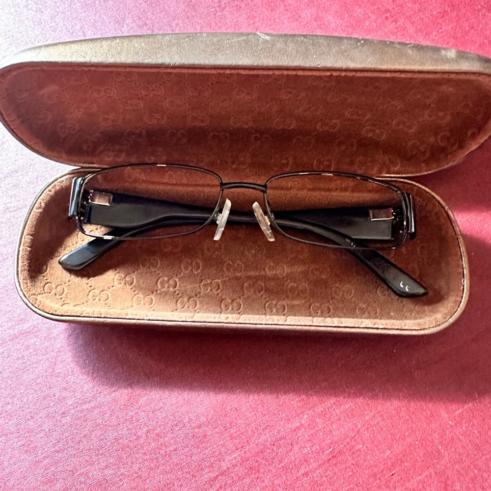 Authentic Gucci glasses